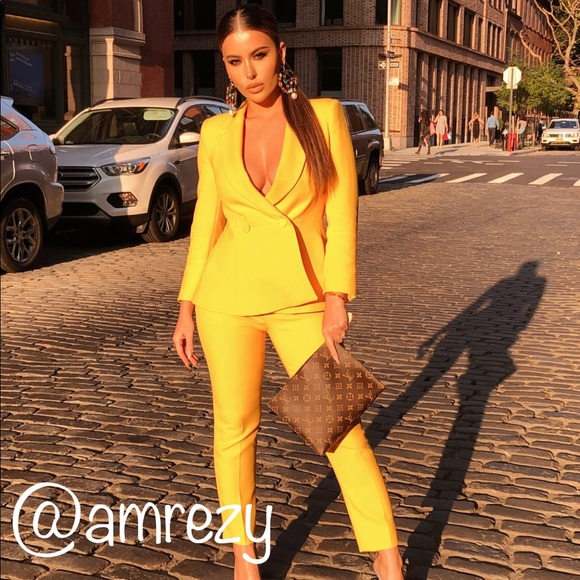 SOLD! 🇫🇷 NWT Louis Vuitton Toiletry 26 Pouch 😍 - Picture 2 of 8